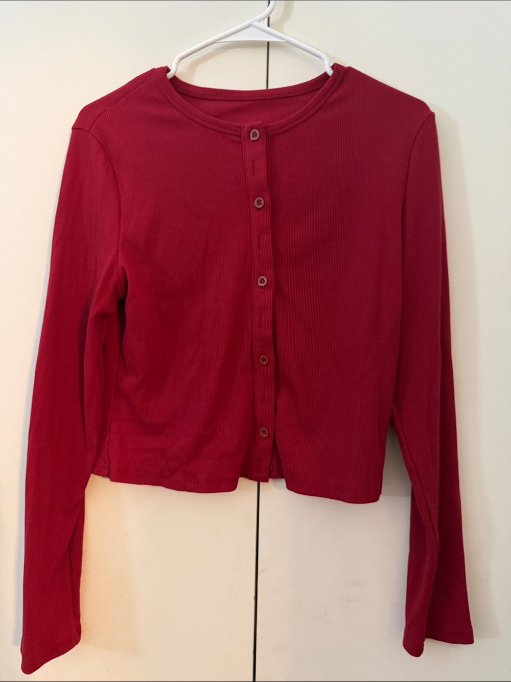 Cropped Button-Front Long Sleeve Top - Red